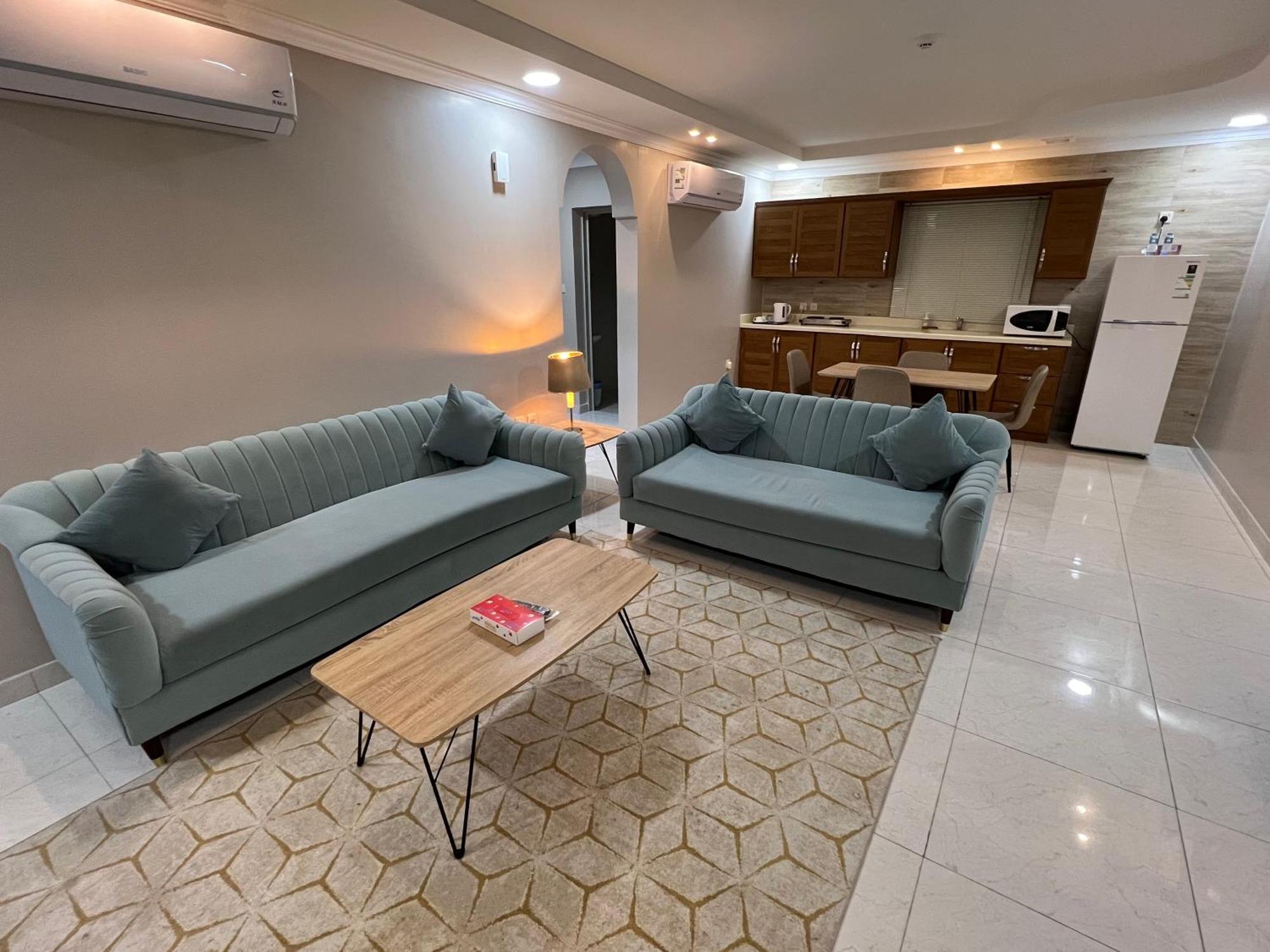 ليالي الشرقية لشقق المخدومة Dammam Exterior photo