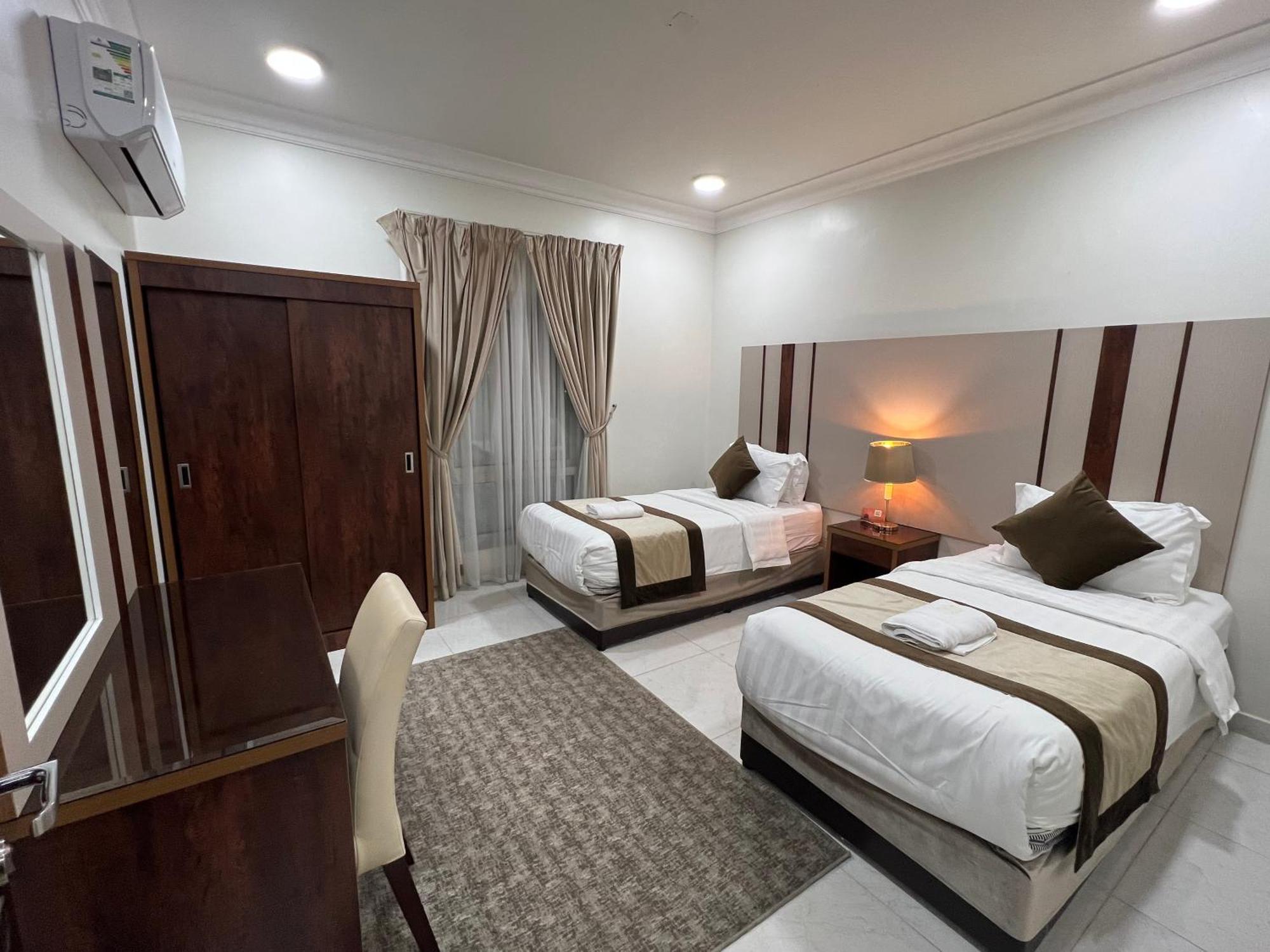 ليالي الشرقية لشقق المخدومة Dammam Exterior photo