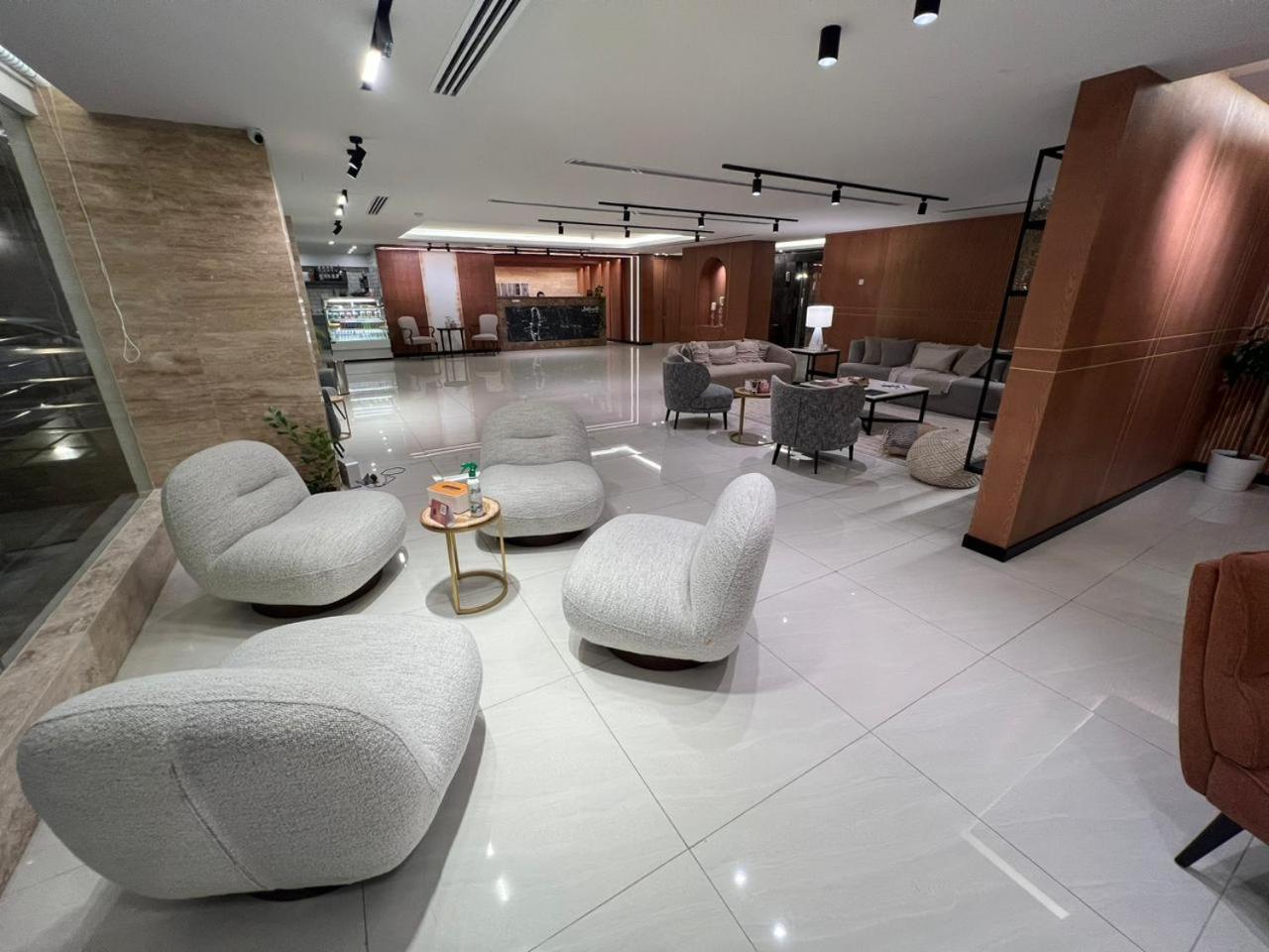 ليالي الشرقية لشقق المخدومة Dammam Exterior photo