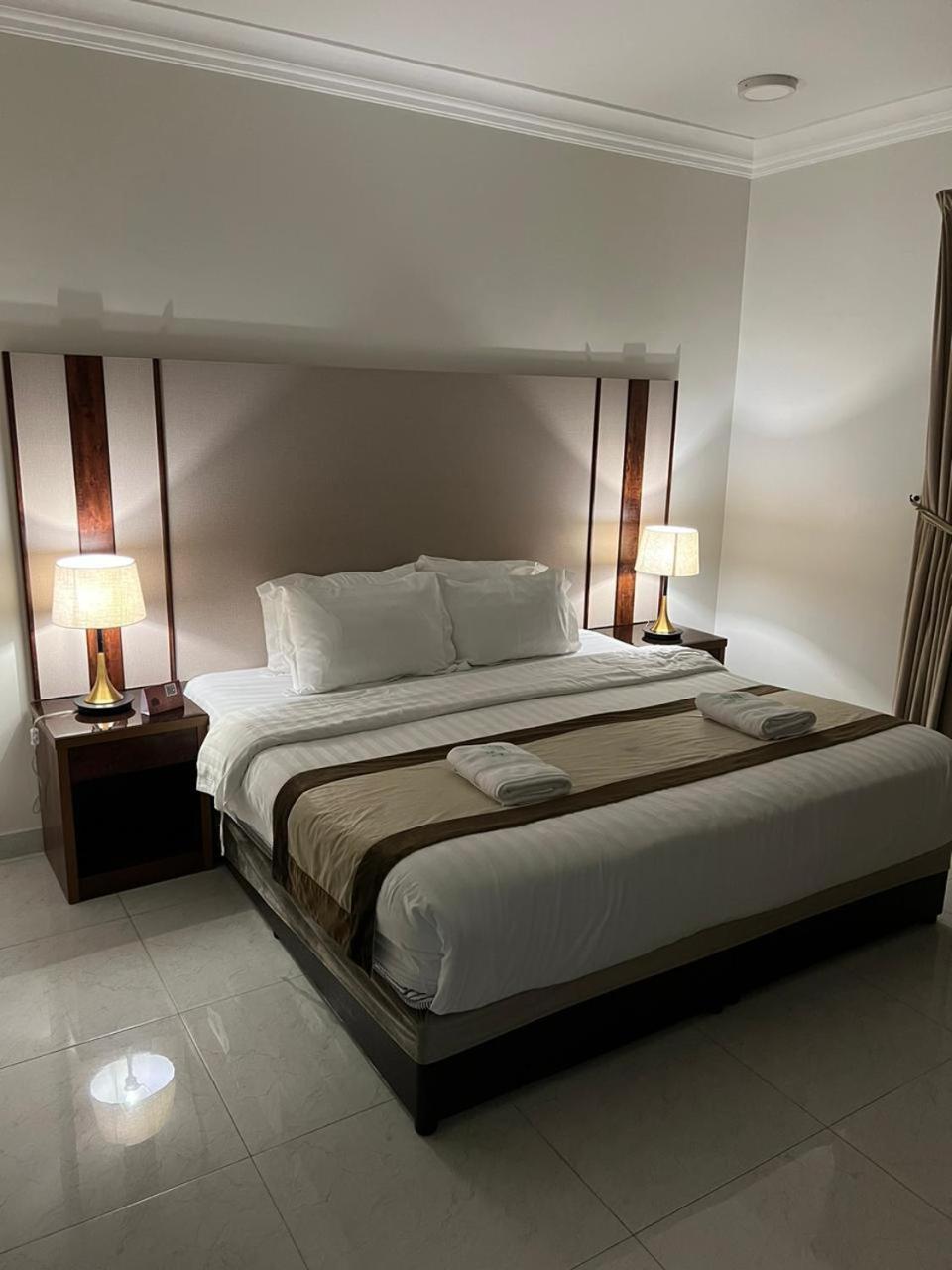 ليالي الشرقية لشقق المخدومة Dammam Exterior photo