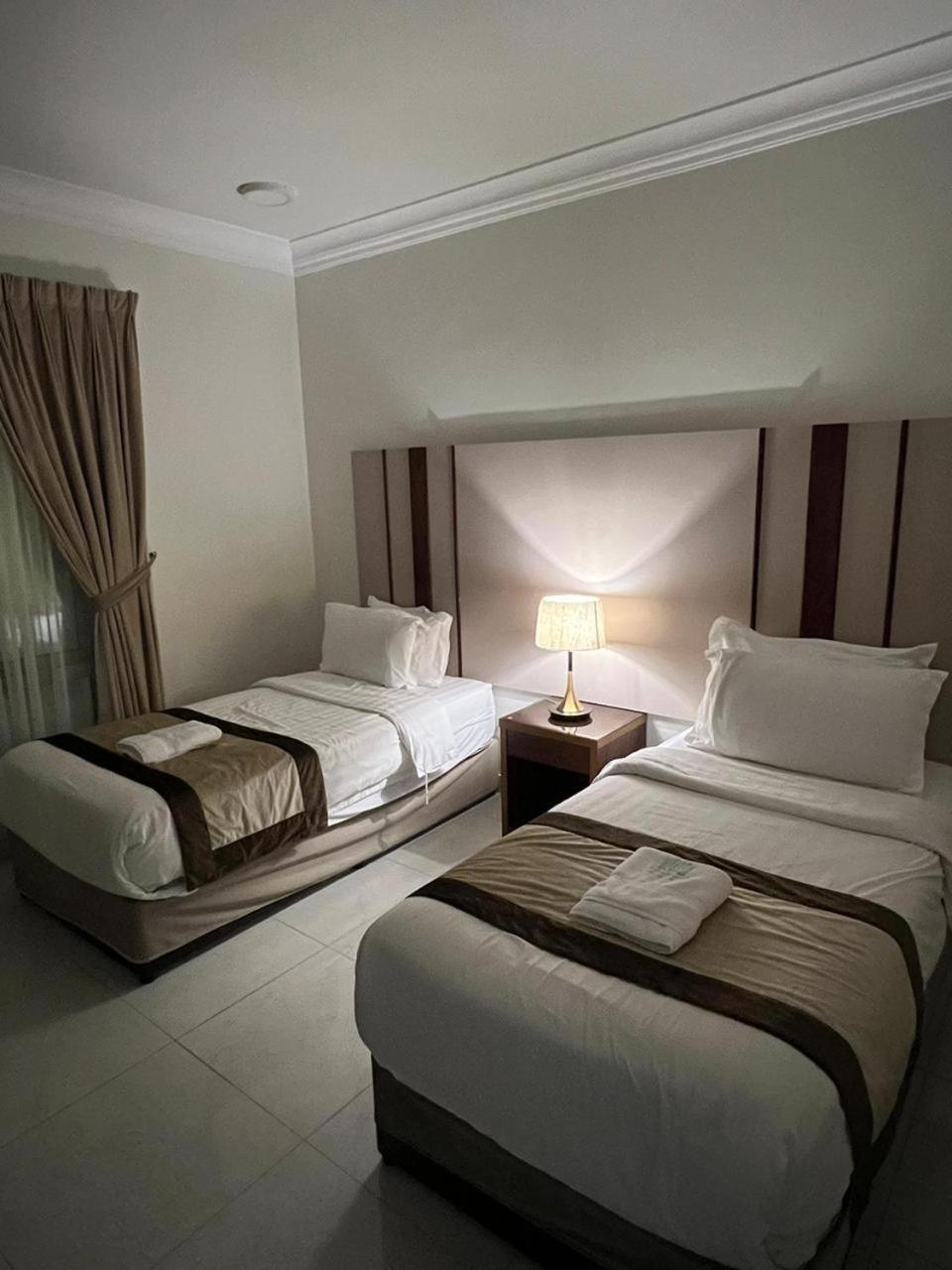 ليالي الشرقية لشقق المخدومة Dammam Exterior photo